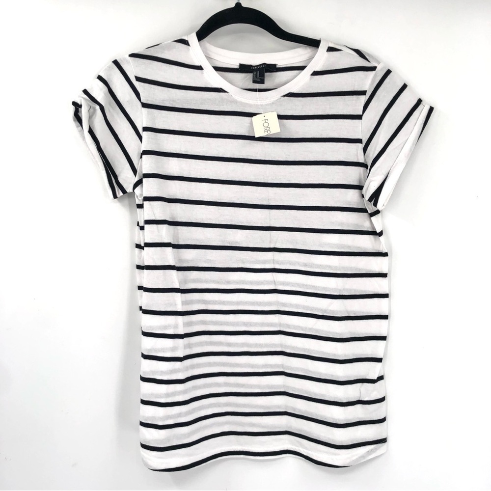FOREVER 21 Striped Tshirt Short Sleeve Rolled Sleeve NWT Women M Black White Top